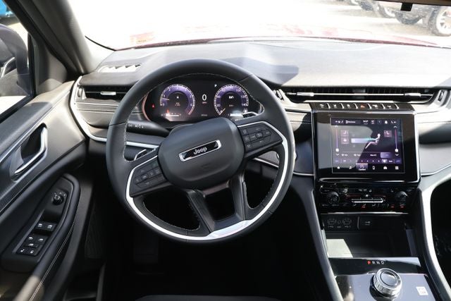 2026 Jeep Grand Cherokee Laredo X