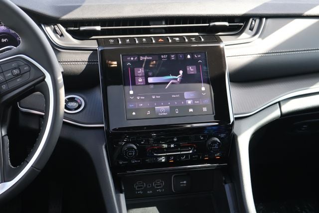 2026 Jeep Grand Cherokee Laredo X