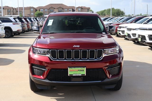 2026 Jeep Grand Cherokee Laredo X
