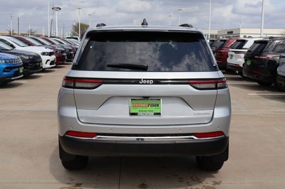 2026 Jeep Grand Cherokee Laredo