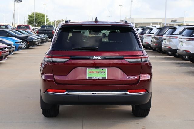 2026 Jeep Grand Cherokee Laredo