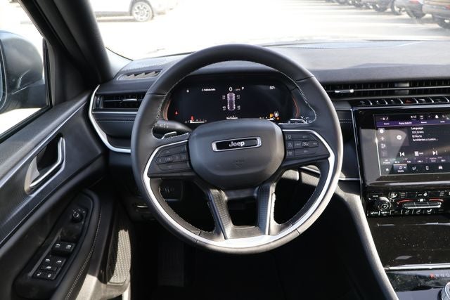 2026 Jeep Grand Cherokee Laredo X