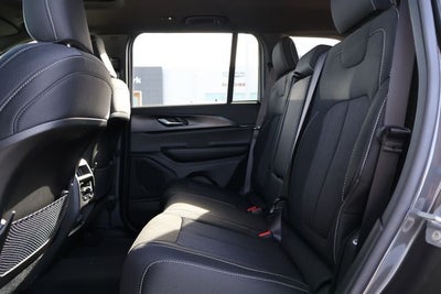 2026 Jeep Grand Cherokee Laredo X