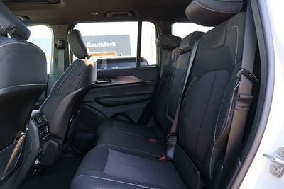 2026 Jeep Grand Cherokee Laredo X