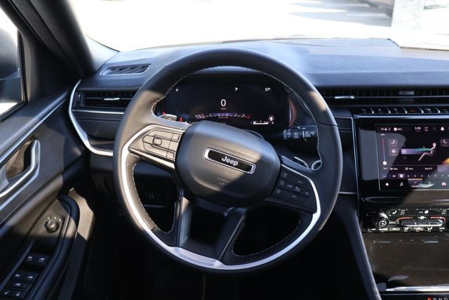 2026 Jeep Grand Cherokee Laredo X