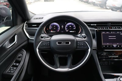 2026 Jeep Grand Cherokee Laredo X