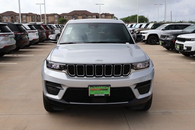 2026 Jeep Grand Cherokee Laredo X