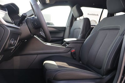 2026 Jeep Grand Cherokee Laredo X