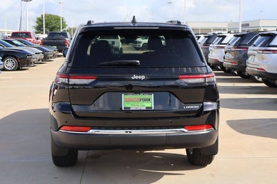2026 Jeep Grand Cherokee Laredo X