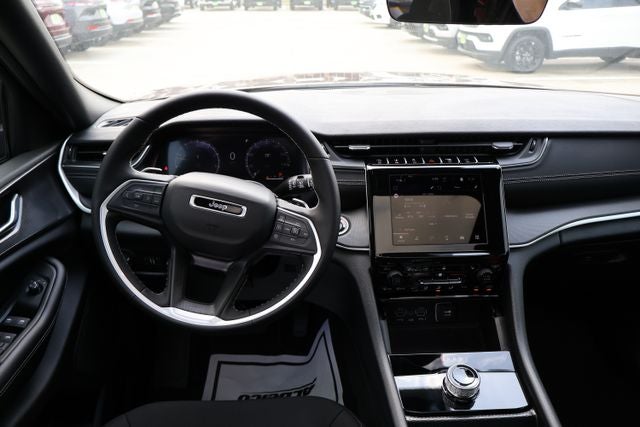 2026 Jeep Grand Cherokee Laredo X