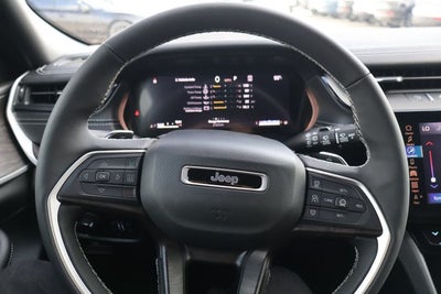 2026 Jeep Grand Cherokee Altitude