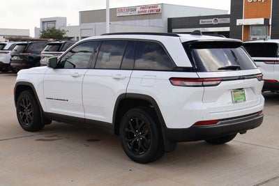 2026 Jeep Grand Cherokee Altitude