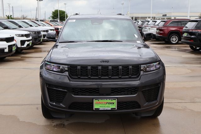 2026 Jeep Grand Cherokee Laredo