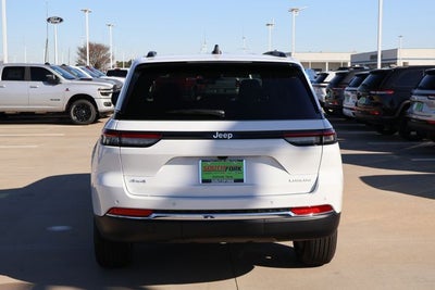 2026 Jeep Grand Cherokee Laredo
