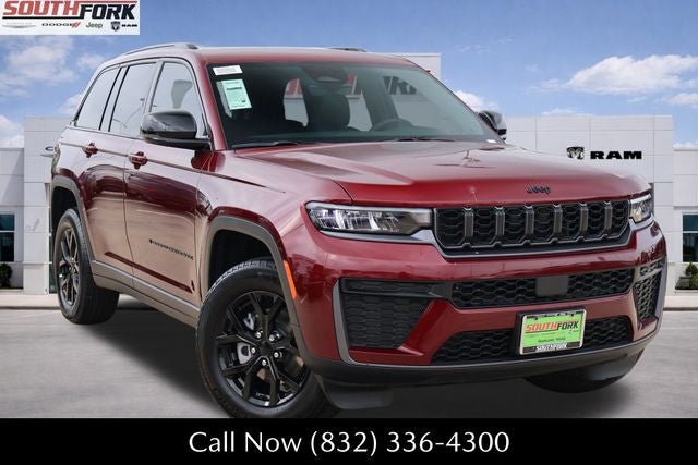 2026 Jeep Grand Cherokee Laredo