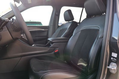 2026 Jeep Grand Cherokee Altitude