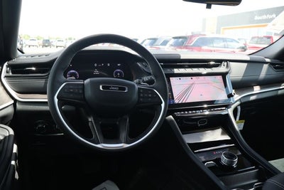 2026 Jeep Grand Cherokee Altitude