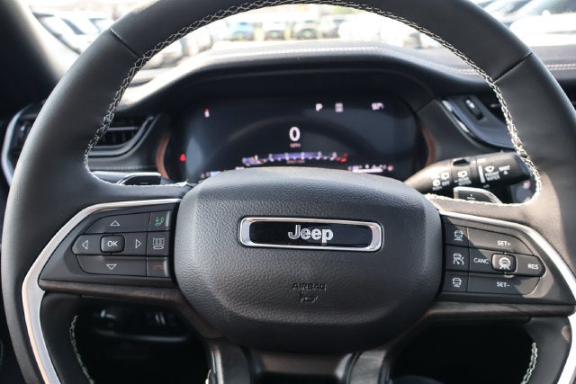 2027 Jeep Grand Cherokee Limited Reserve