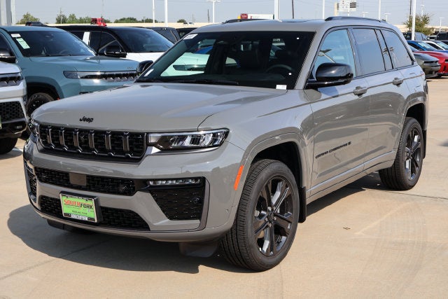 2027 Jeep Grand Cherokee Limited Reserve