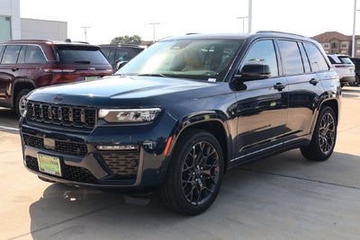 2027 Jeep Grand Cherokee Summit