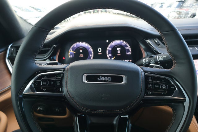 2027 Jeep Grand Cherokee Summit