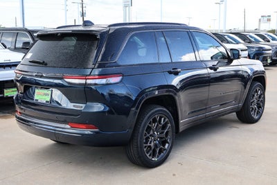 2027 Jeep Grand Cherokee Summit