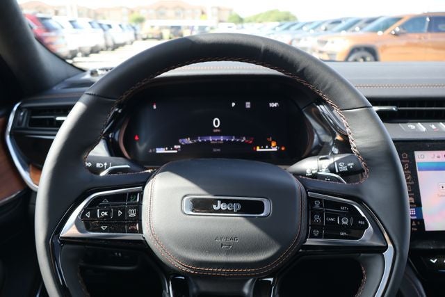 2026 Jeep Grand Cherokee Summit