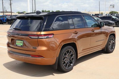 2026 Jeep Grand Cherokee Summit