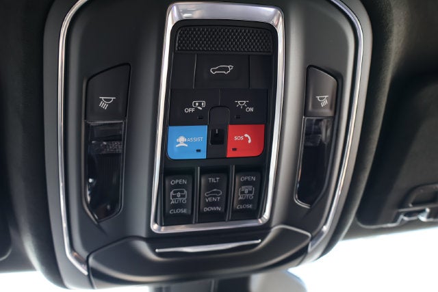2027 Jeep Grand Cherokee Summit