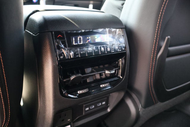 2027 Jeep Grand Cherokee Summit
