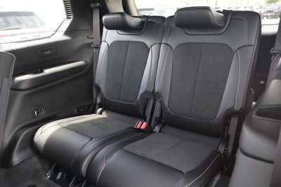 2026 Jeep Grand Cherokee Altitude