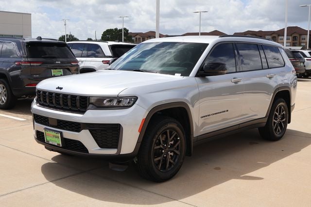 2026 Jeep Grand Cherokee Altitude