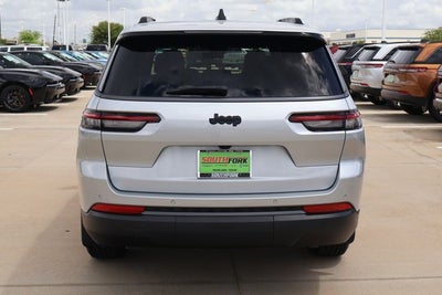 2026 Jeep Grand Cherokee Altitude