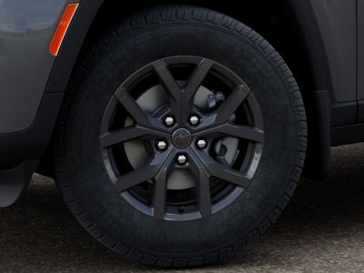 2027 Jeep Grand Cherokee Laredo Altitude