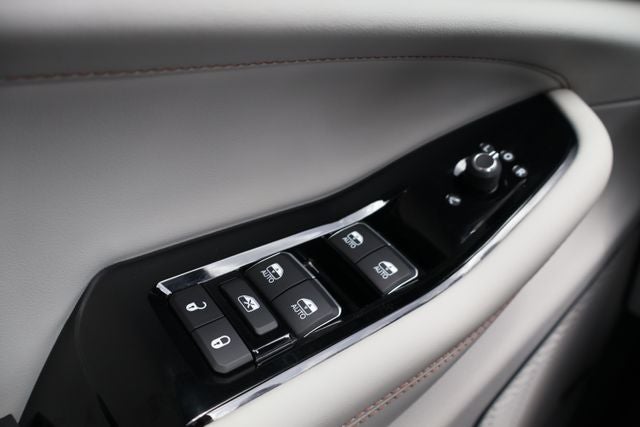 2023 Jeep Grand Cherokee L Overland