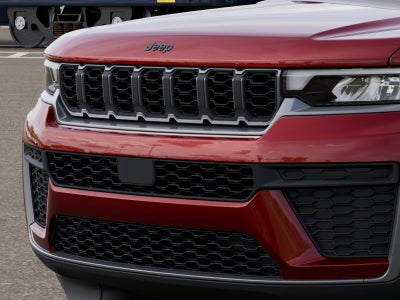 2026 Jeep Grand Cherokee Laredo