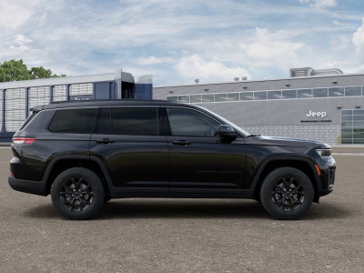 2026 Jeep Grand Cherokee Laredo