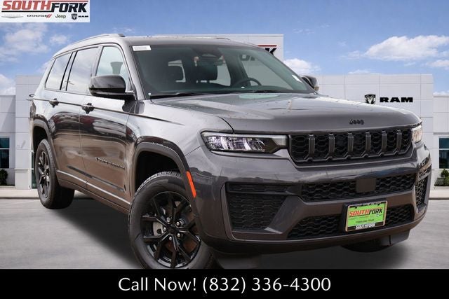2026 Jeep Grand Cherokee Laredo
