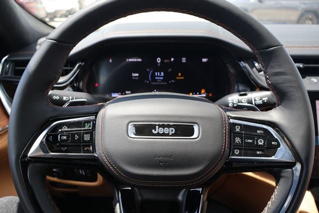 2026 Jeep Grand Cherokee Summit