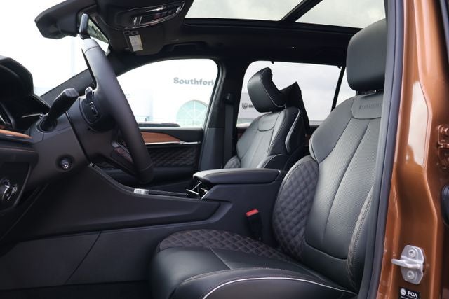 2026 Jeep Grand Cherokee Summit