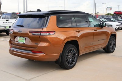 2026 Jeep Grand Cherokee Summit