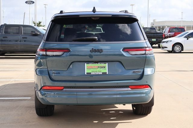 2026 Jeep Grand Cherokee Summit