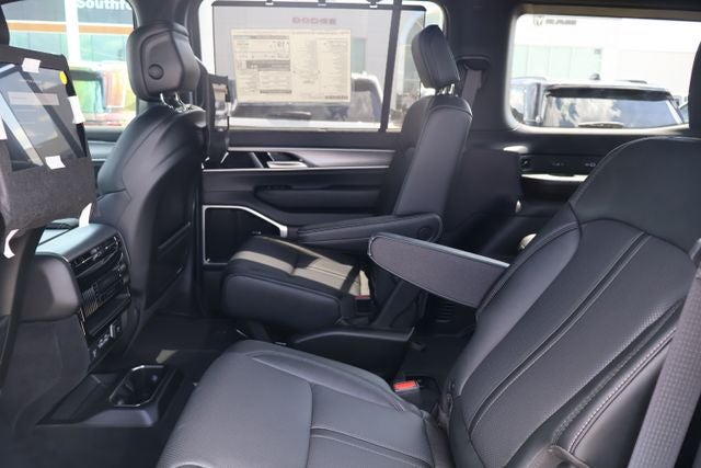 2026 Jeep Grand Wagoneer Limited Reserve