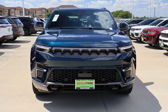 2026 Jeep Grand Wagoneer Limited Reserve