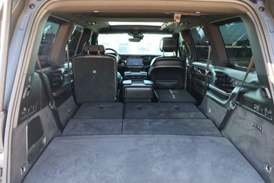 2023 Jeep Grand Wagoneer Base