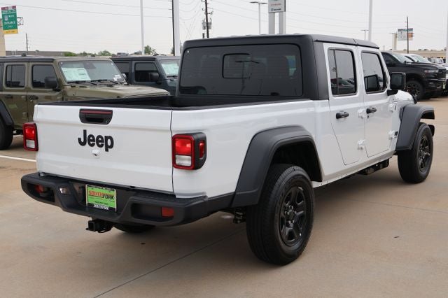 2026 Jeep Gladiator Sport