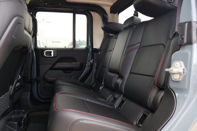 2026 Jeep Gladiator Shadow Ops