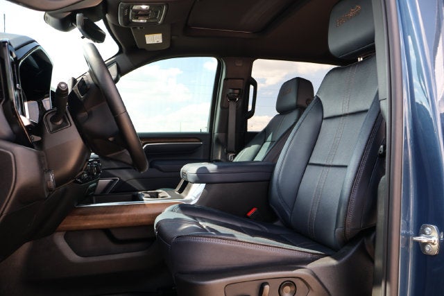 2026 Chevrolet Silverado 3500HD High Country