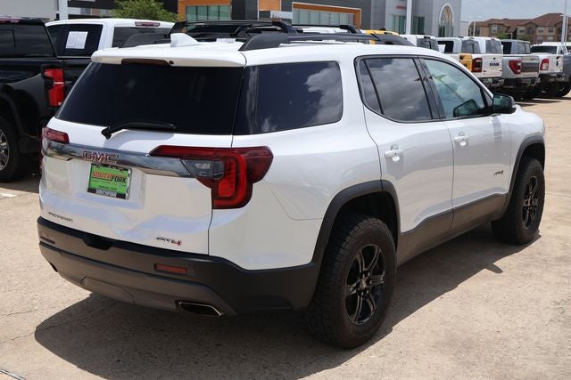2023 GMC Acadia AT4