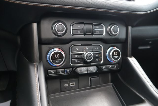 2024 GMC Yukon XL AT4